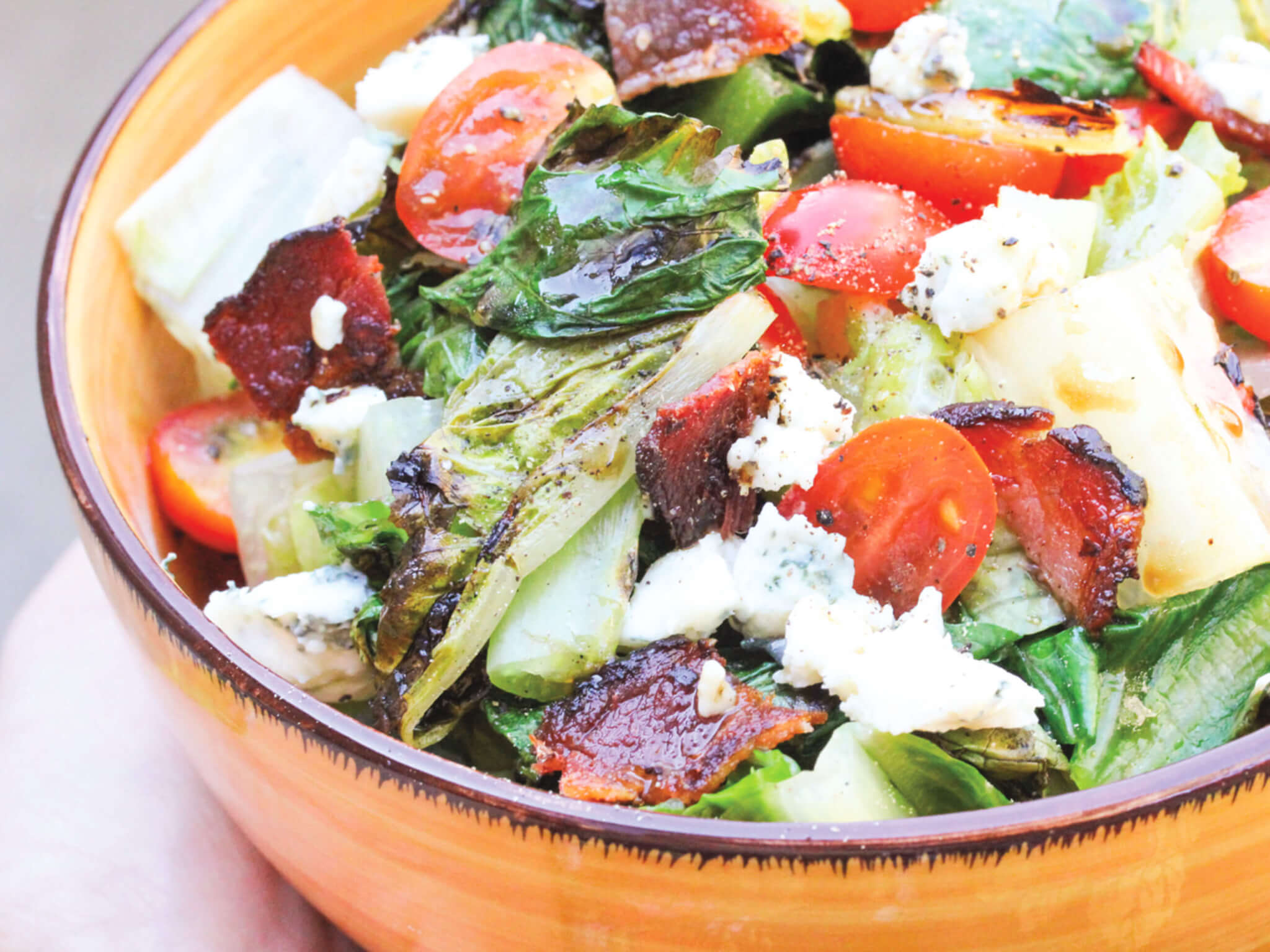 Grilled BLT Salad with Blue Cheese Bonterra Organic Vineyards